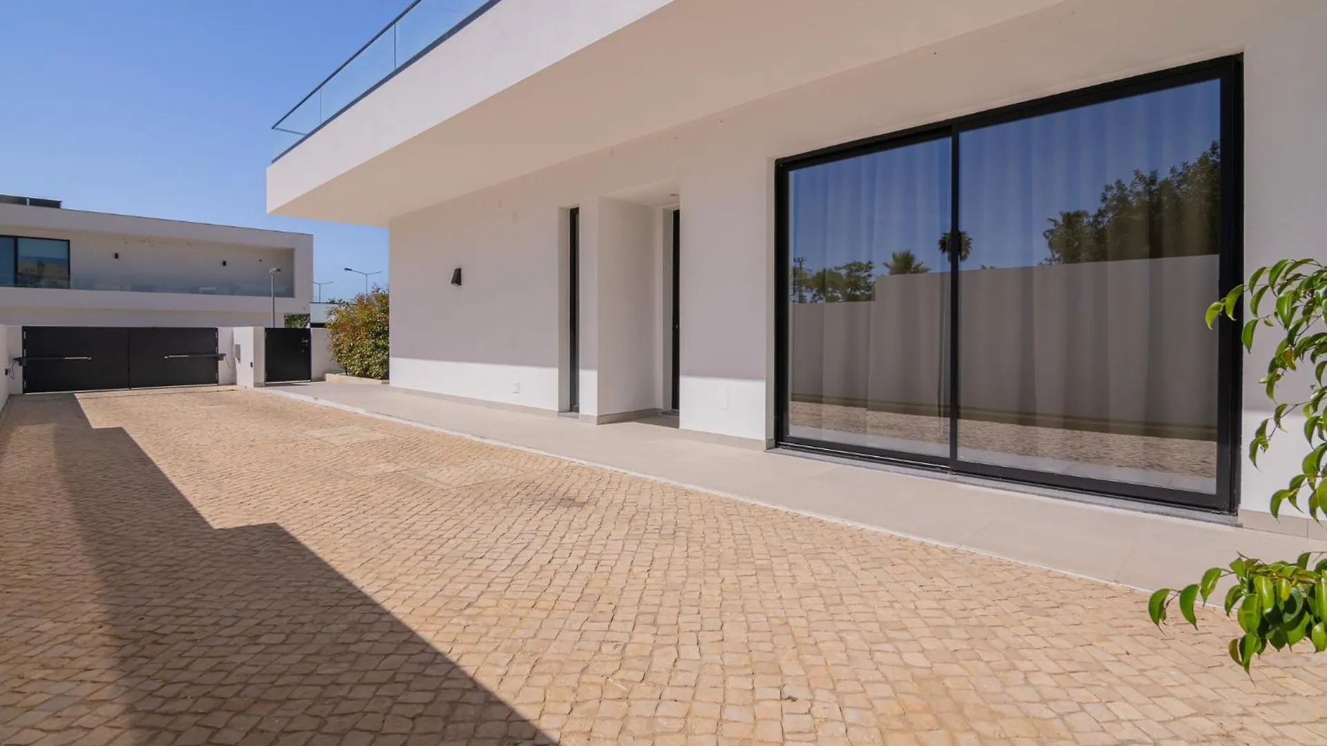 Sirius House Villa Guia  0*, Guia (Faro)