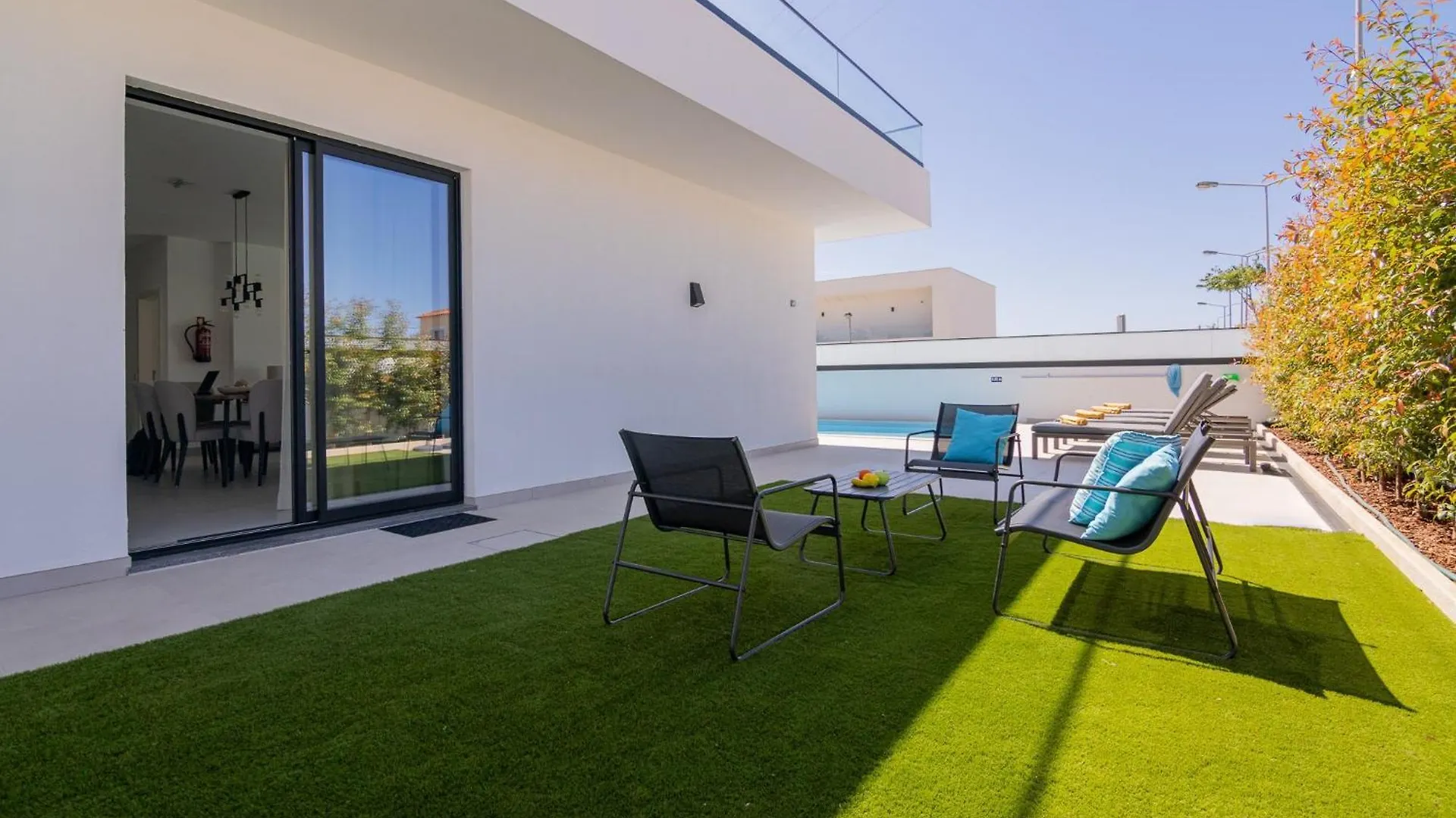 Sirius House Villa Guia