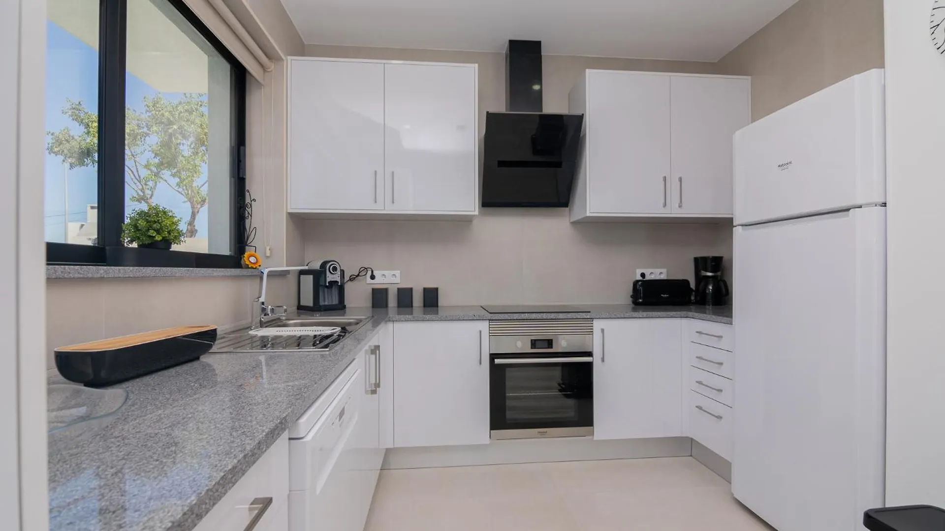 Sirius House Villa Guia  Holiday home